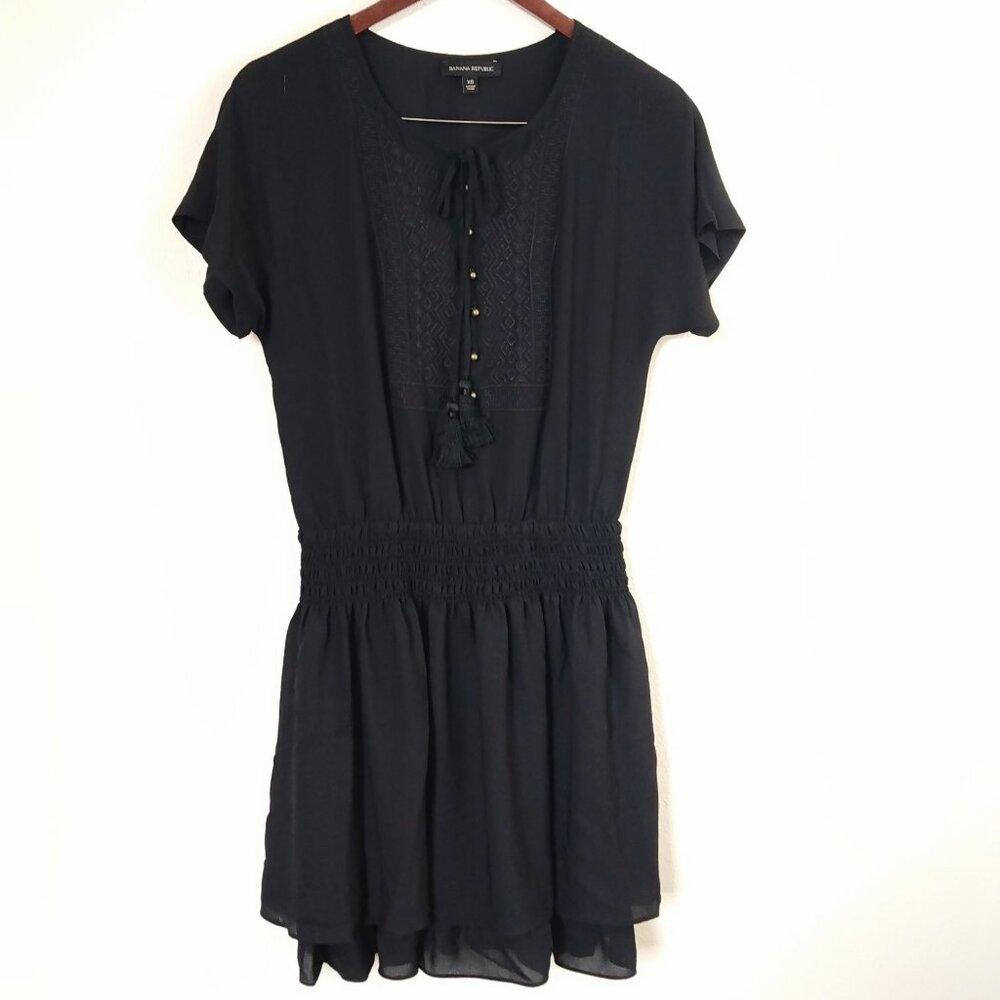 Banana Republic XS black short sleeve dress